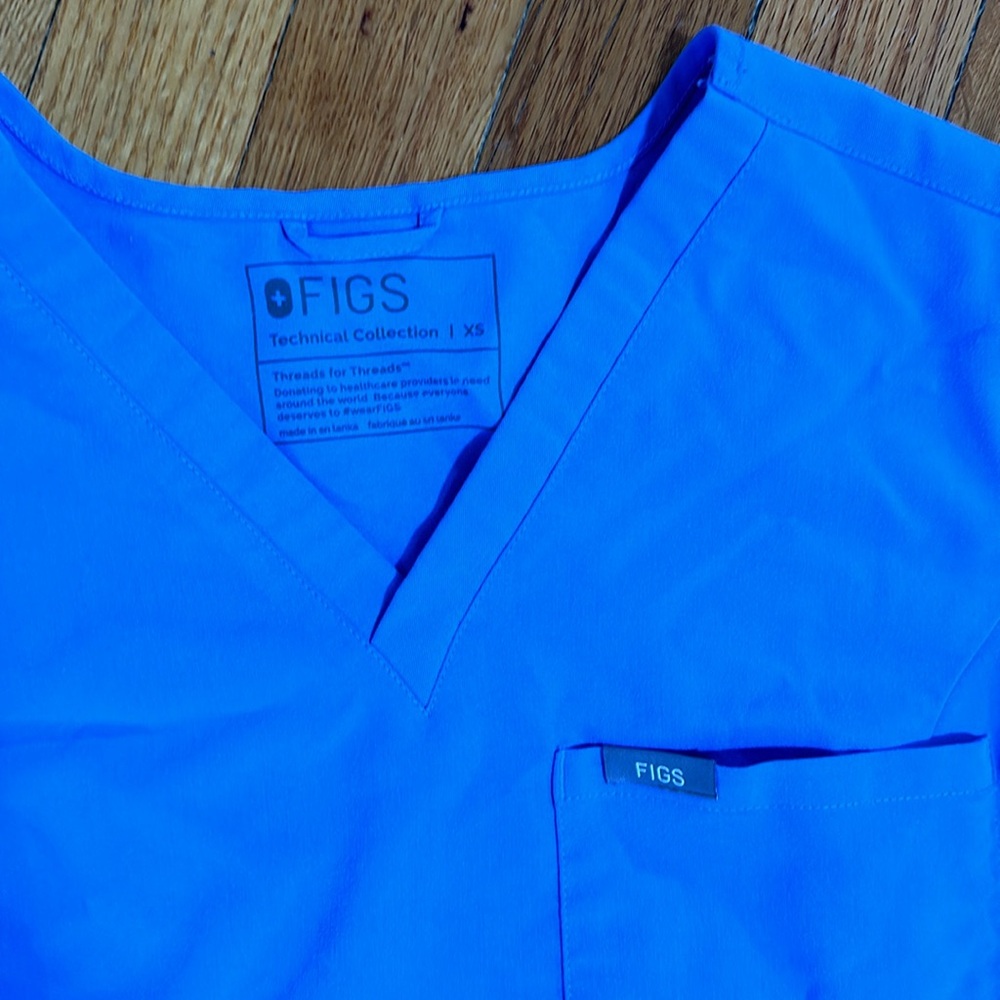 Ceil Blue One Pocket Scrub Top XS
